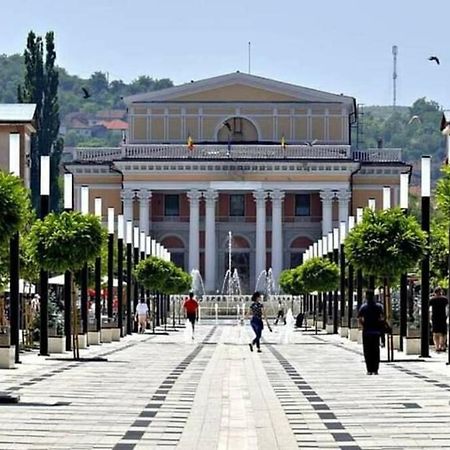 Happy Place :) Hunedoara Exterior foto